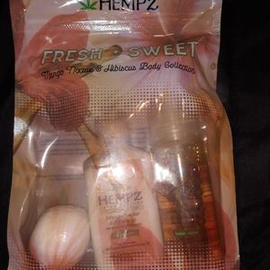 Hempz body wash, lotion, bath bomb set